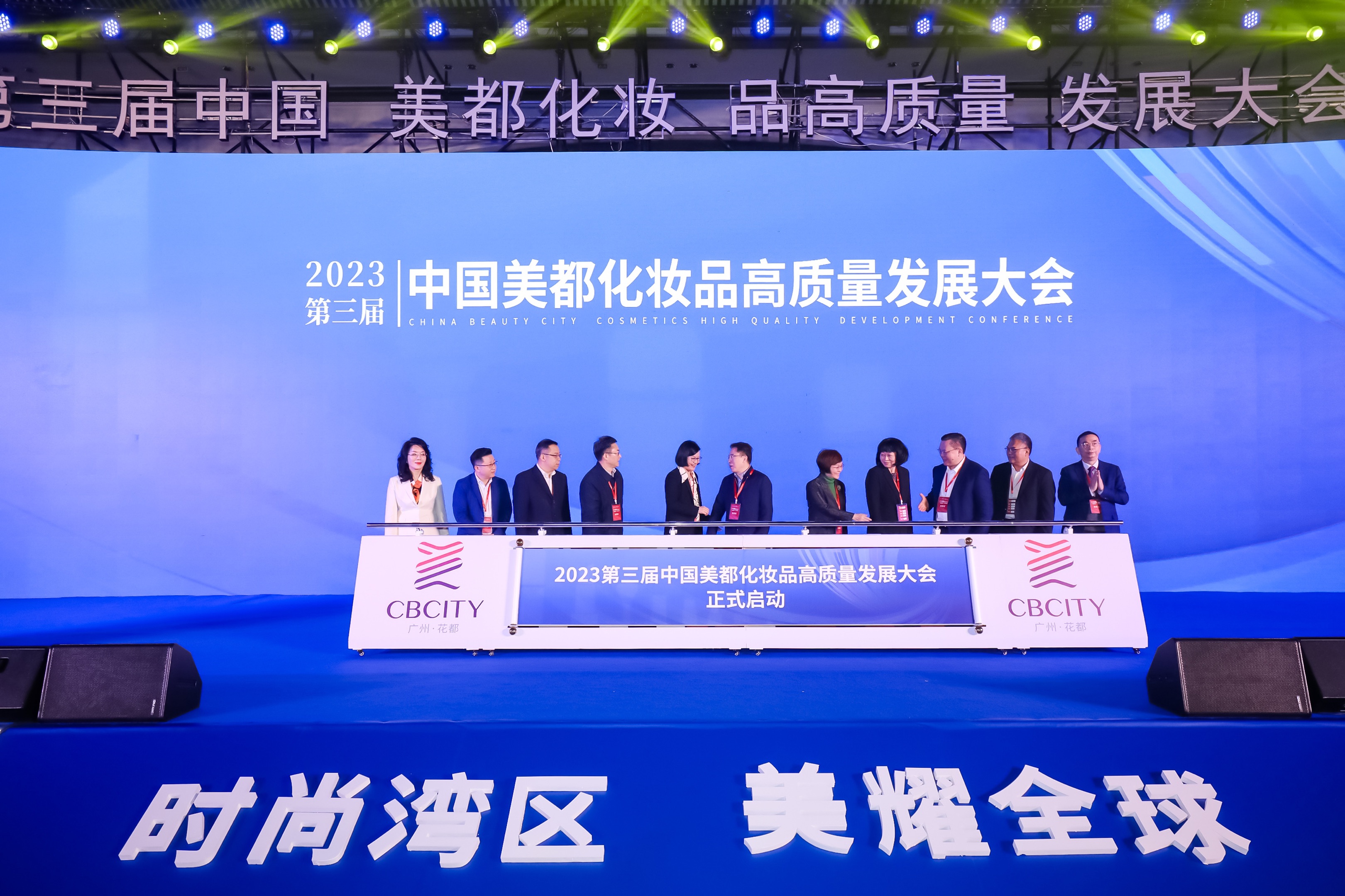 fe7ff30f-b56d-4f68-8213-6dda8449d46d.jpg